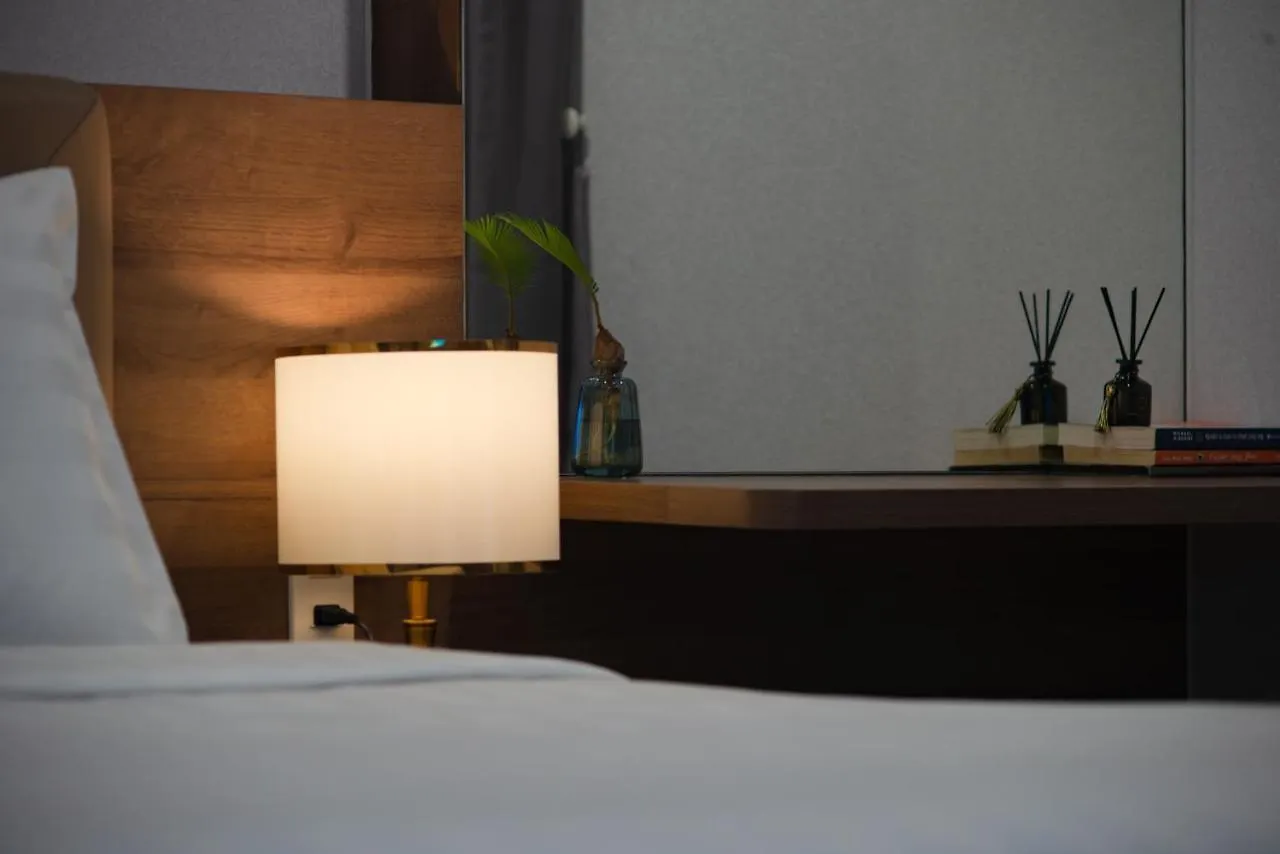 The Anchor Apartment - Nha Trang 0*,  Vietnam